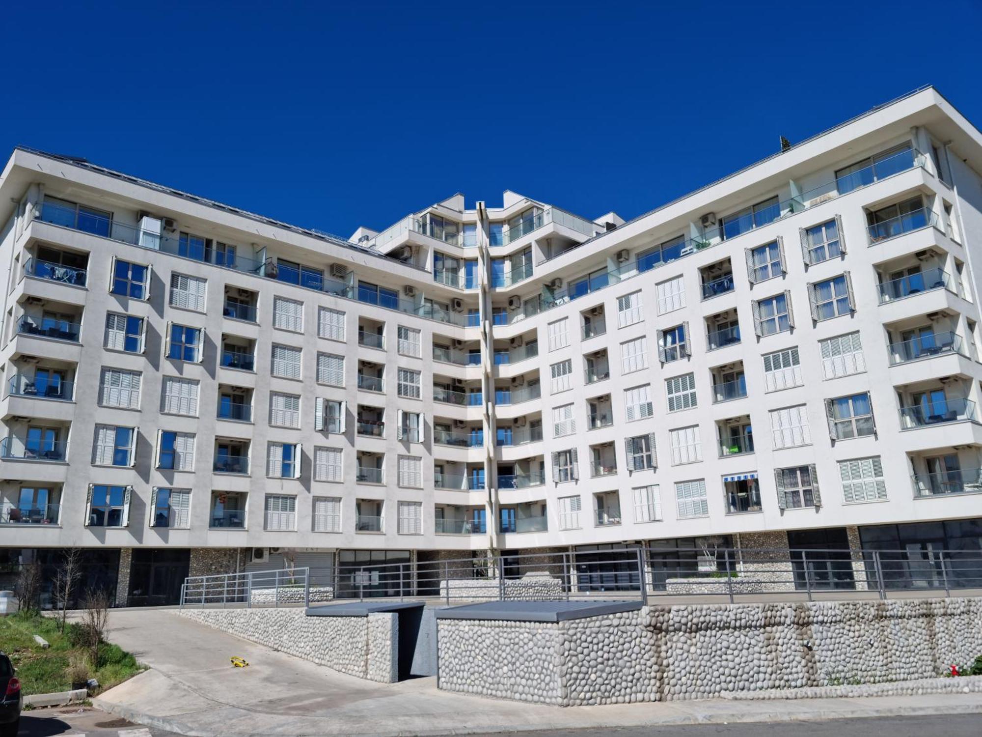Stan Na Dan Podgorica Apartment Екстериор снимка
